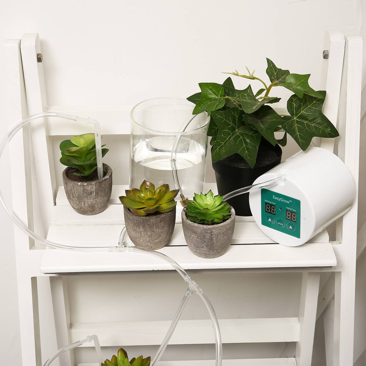 Набор для капельного полива домашних растений с таймером питание от батареек ААА или 220 вольт